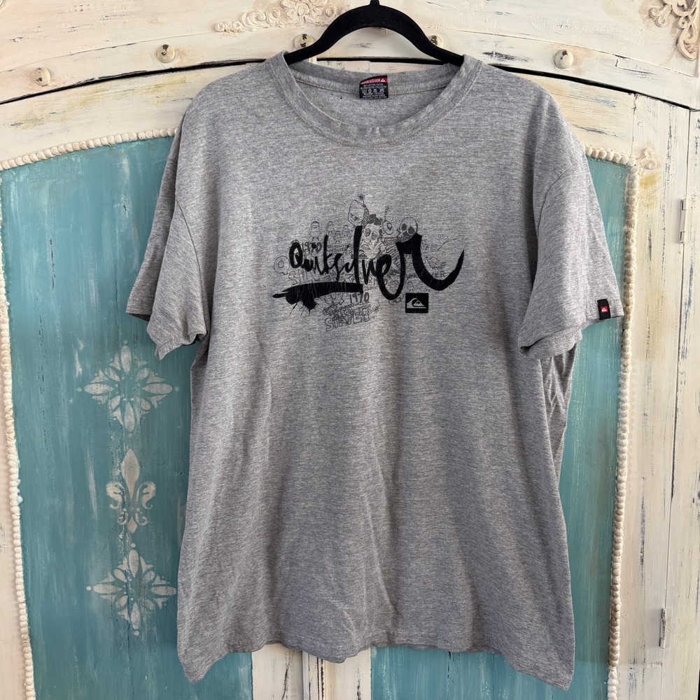 Quiksilver Mens Graphic T-Shirt Gray Short Sleeve Skulls Surf Skate Logo Large